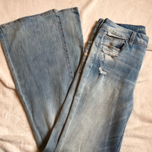 American Eagle Outfitters Denim - American Eagle High Waisted Boho Artist Jeans